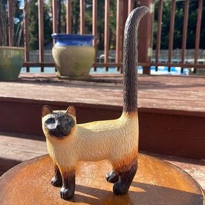 Tyber Katz Siamese Cat Limited Edition Figurine  #865 out of 2500